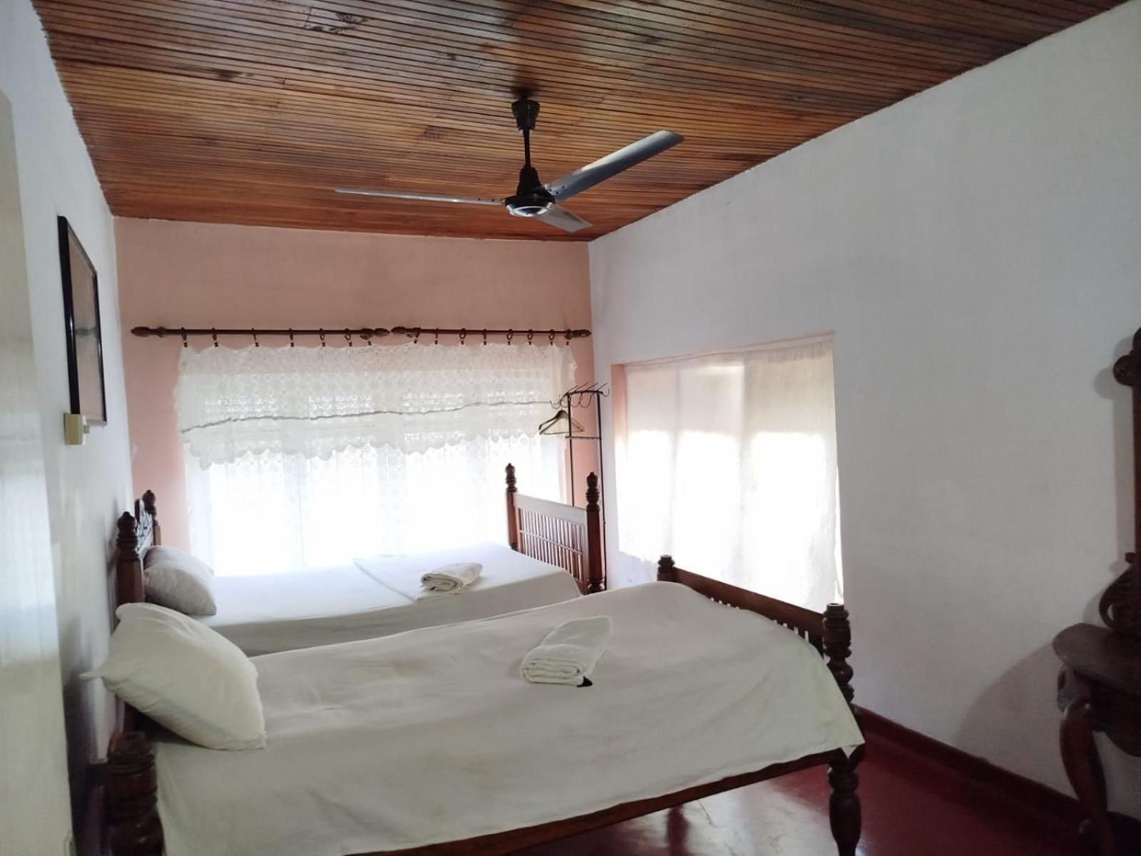 No 06 Veediya Bandara Lane Bahirawakanda Kandy Luaran gambar